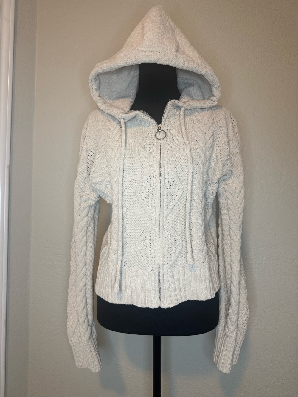 Olive & Oak Cream Cable Knit Hooded Zip Cardigan
